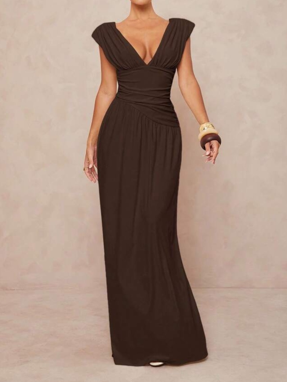 Women’s Dark Brown Plunging Ruched Waist Maxi Dress M